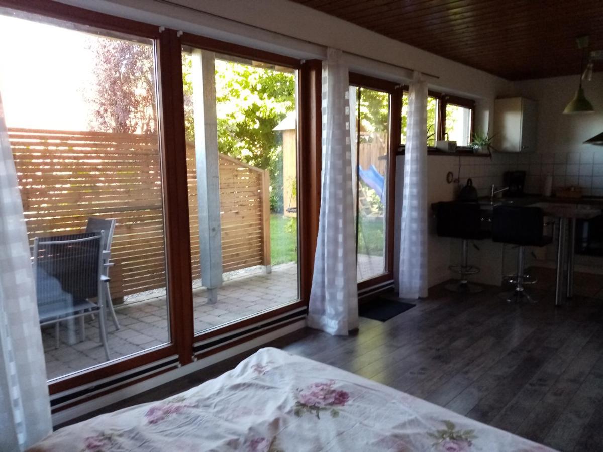 Schoene Einzimmer Wohnung Zwischen Bodensee Und Allgaeu Neukirch  Екстериор снимка