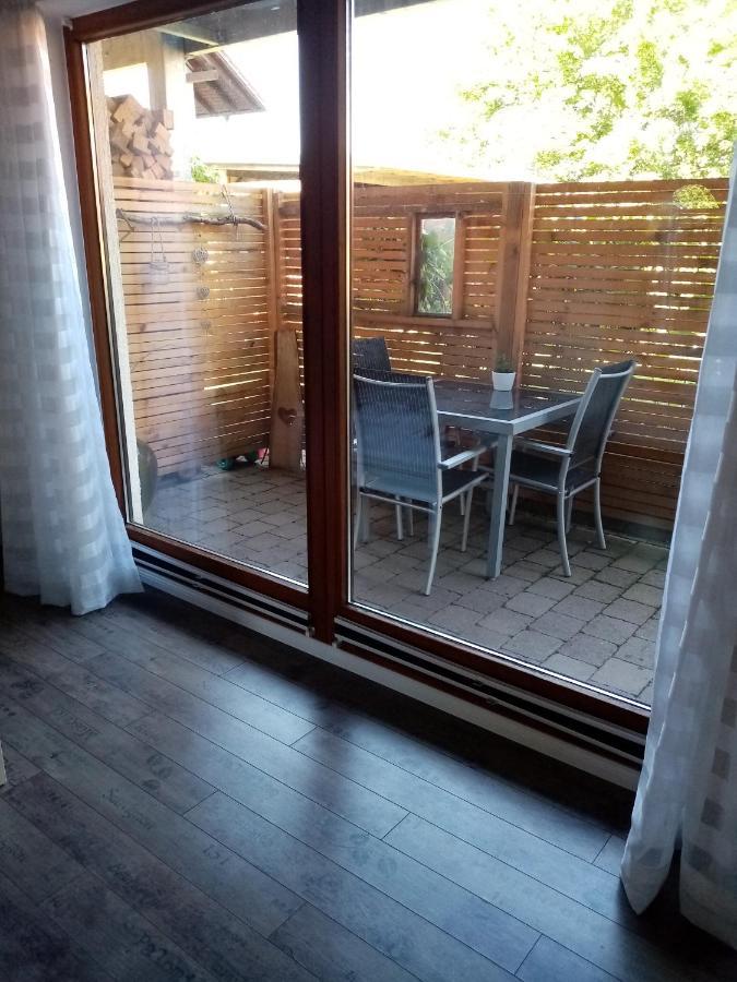 Schoene Einzimmer Wohnung Zwischen Bodensee Und Allgaeu Neukirch  Екстериор снимка