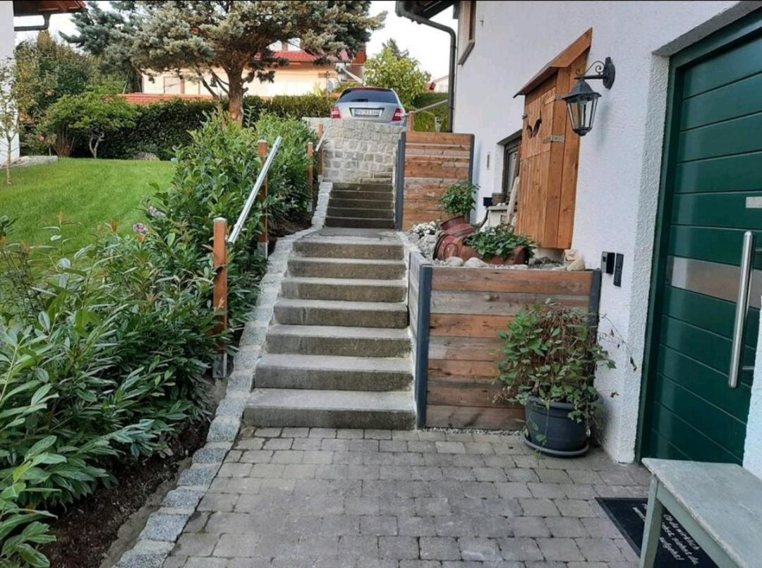 Schoene Einzimmer Wohnung Zwischen Bodensee Und Allgaeu Neukirch  Екстериор снимка
